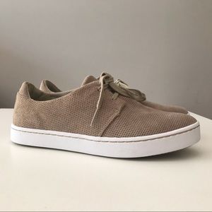 NEW Clark’s tan suede sneakers